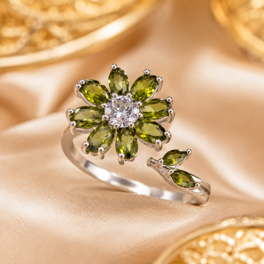 Luxury Silver Plated Green Crystal Flower Ring