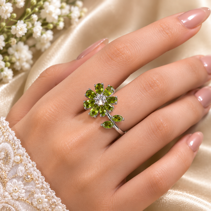 Luxury Silver Plated Green Crystal Flower Ring